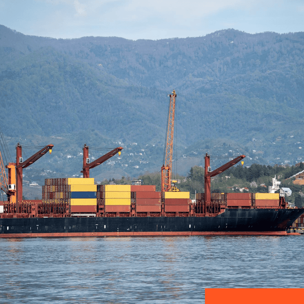 Cargo ship transporting shipping containers